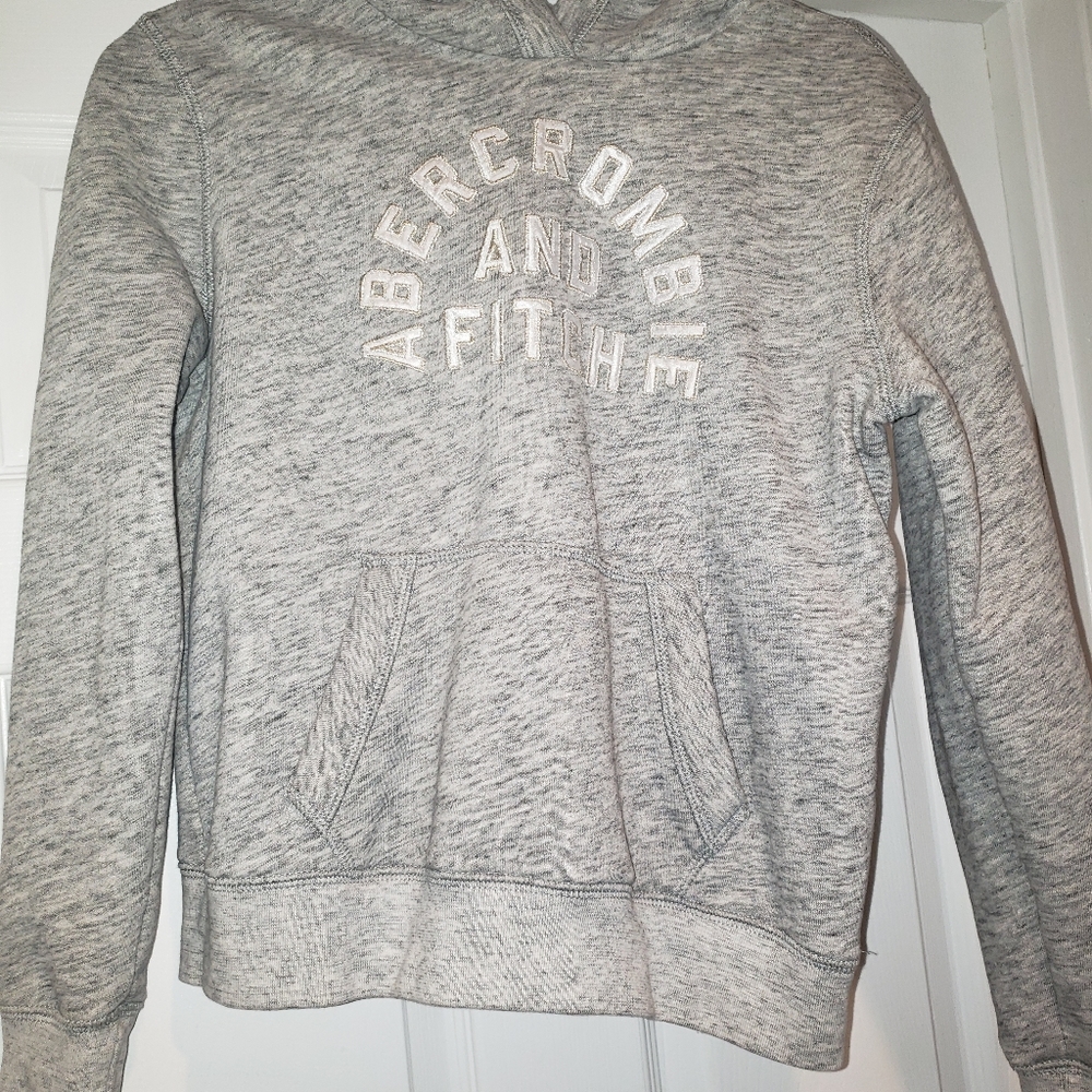 Girls comfy grey Abercrombie & Fitch hoodie
